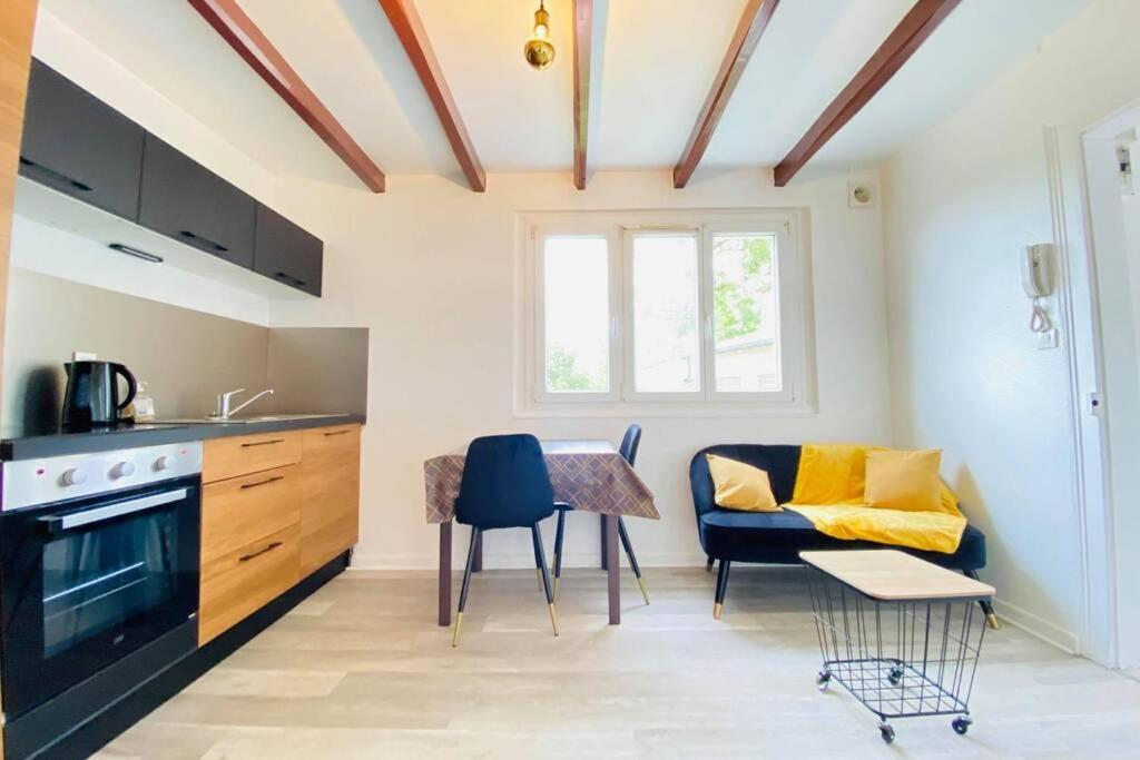 Appartement Cosy Avec Jardin Chaleureux Laon Eksteriør bilde