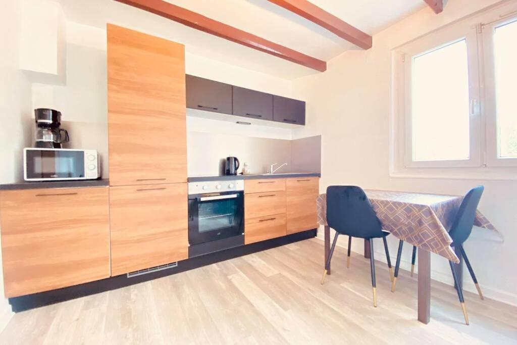 Appartement Cosy Avec Jardin Chaleureux Laon Eksteriør bilde